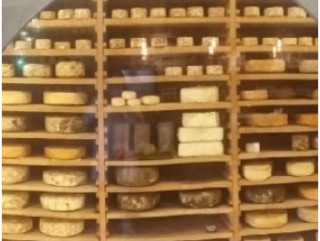 L’afinatge i conservació de formatges